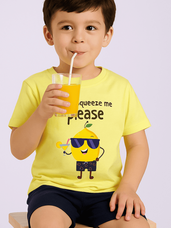 Yellow cotton t-shirt with Don’t Squeeze Me Please ! T-shirt print for unisex kids by Difru